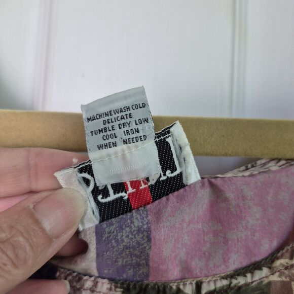 Stunt Womens Size Large Lightweight Soft Silk Sleeveless Tank Pink Purple - Picture 3 of 4